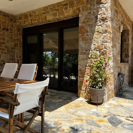 Country * Nikiti (Sithonia)