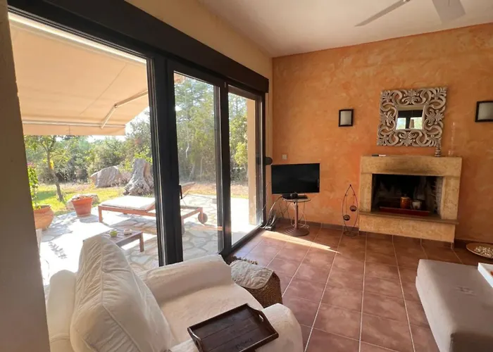 Country * Nikiti (Sithonia)